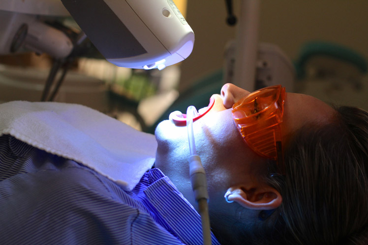 Dentistas especializados - Sonrisa mata carita