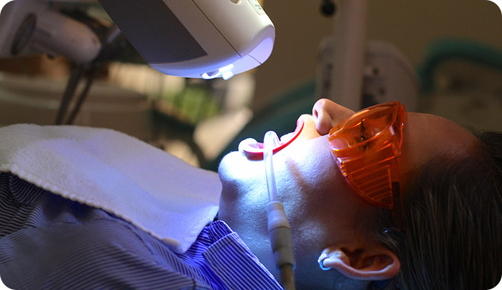 Blanqueamiento de encías